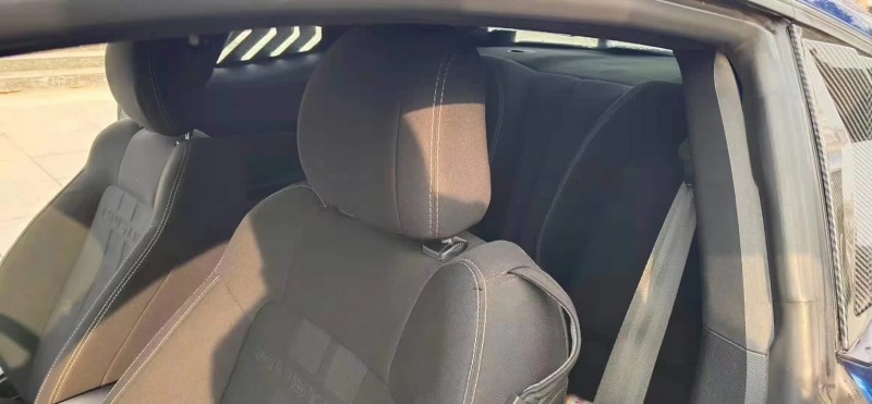 济宁18年福特野马7