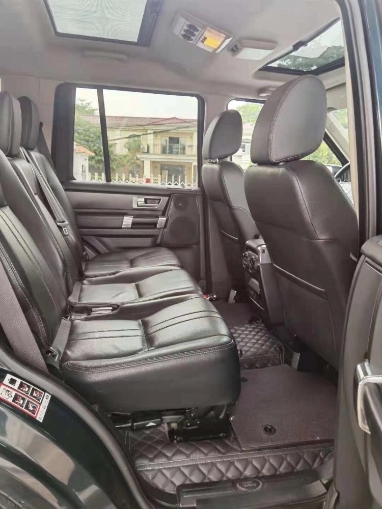 广州15年路虎发现46