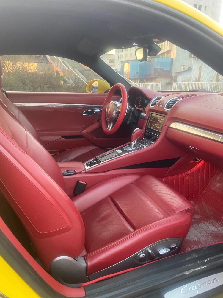 广州14年保时捷卡曼3