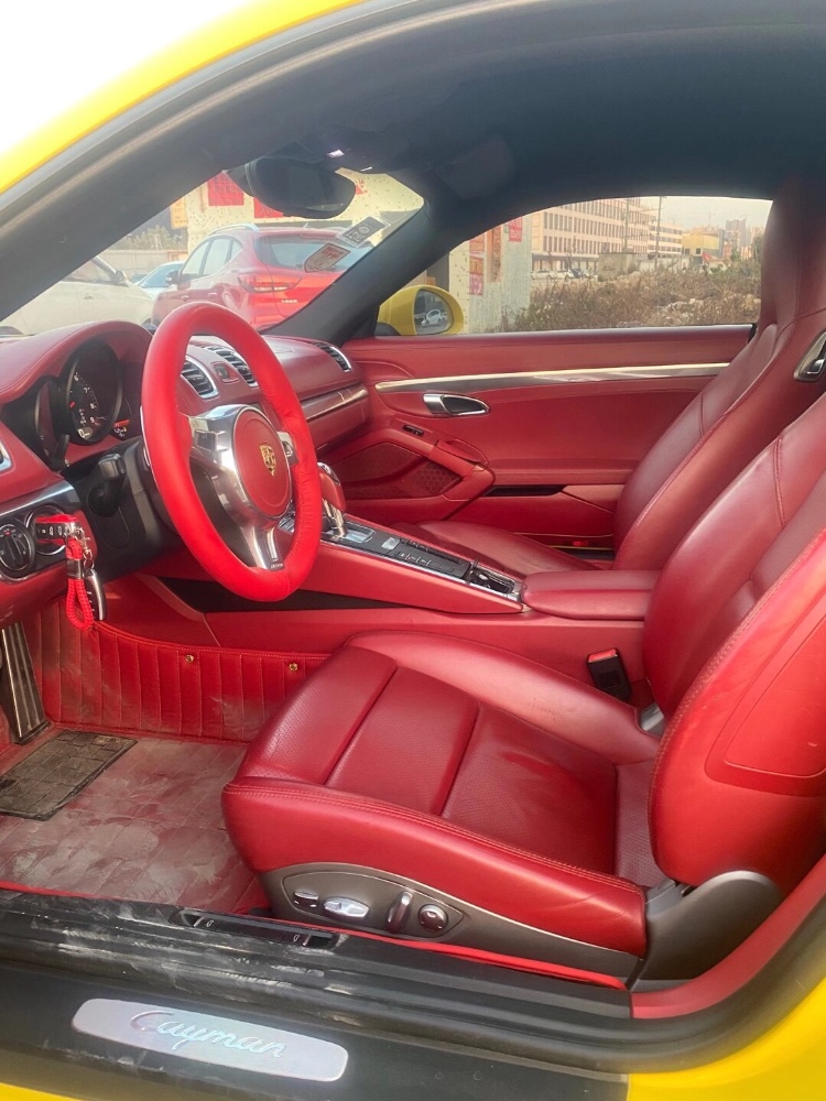 广州14年保时捷卡曼4