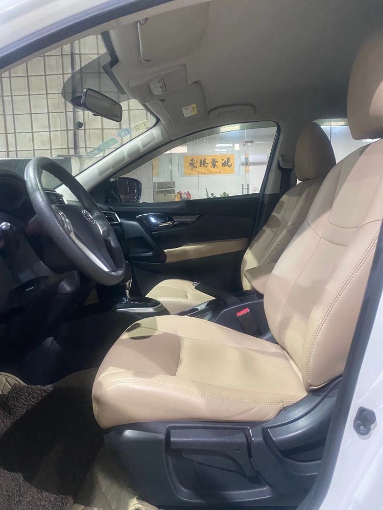 广州16年日产逍客3