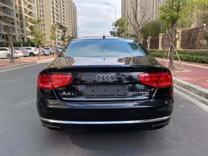 佛山15年奥迪A8L1
