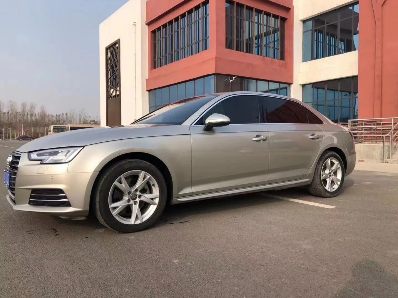 保定17年奥迪A4L3