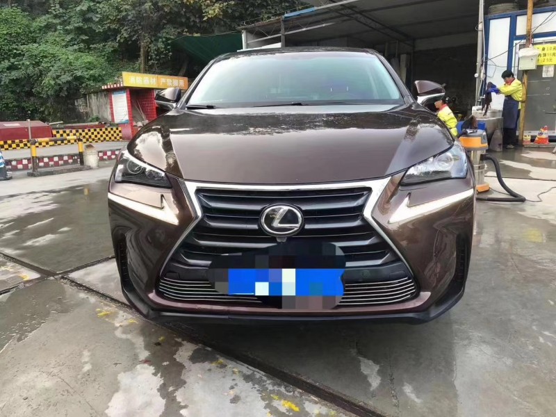 重庆16年雷克萨斯NX1