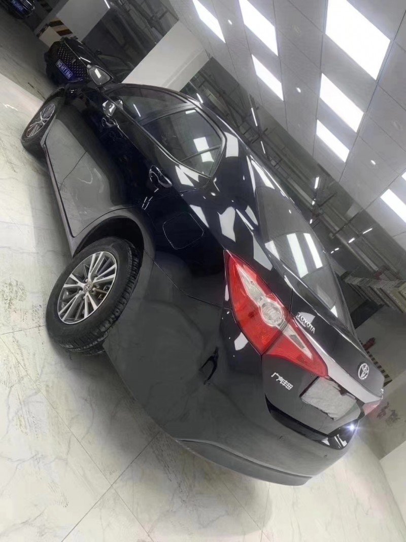 成都16年丰田雷凌4