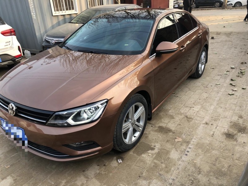 保定15年大众凌渡3