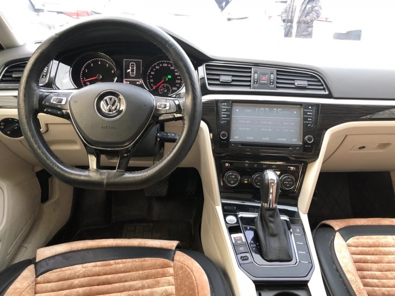 保定15年大众凌渡9