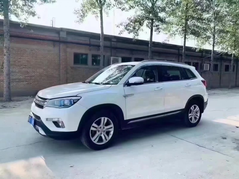 保定15年长安汽车长安CS753