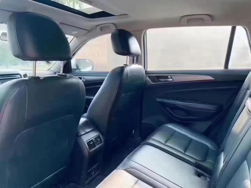 保定15年长安汽车长安CS757