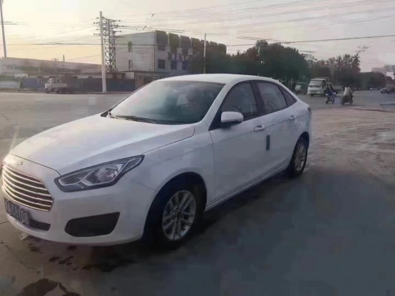 保定20年福特福睿斯2