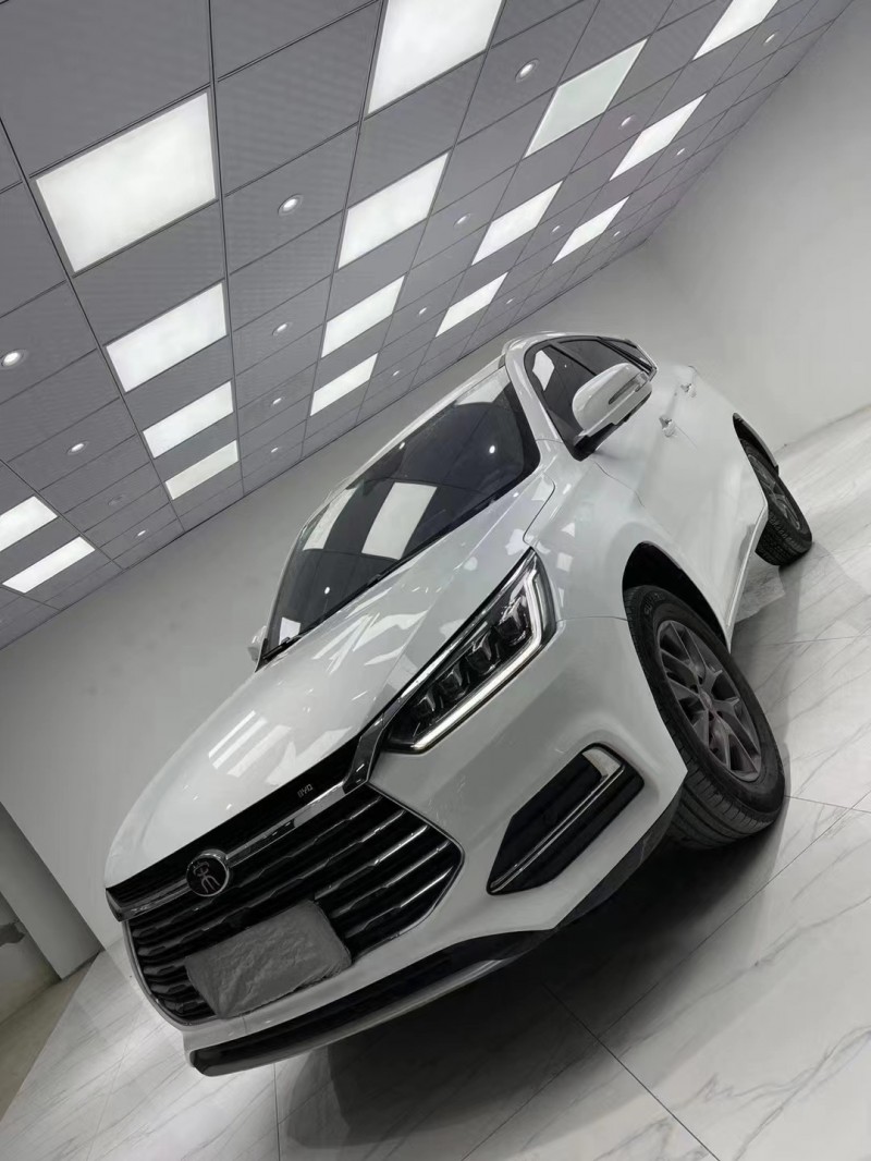 成都19年比亚迪宋2