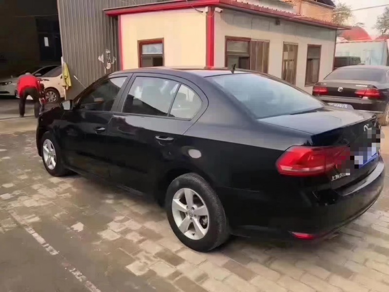 保定16年大众朗逸4