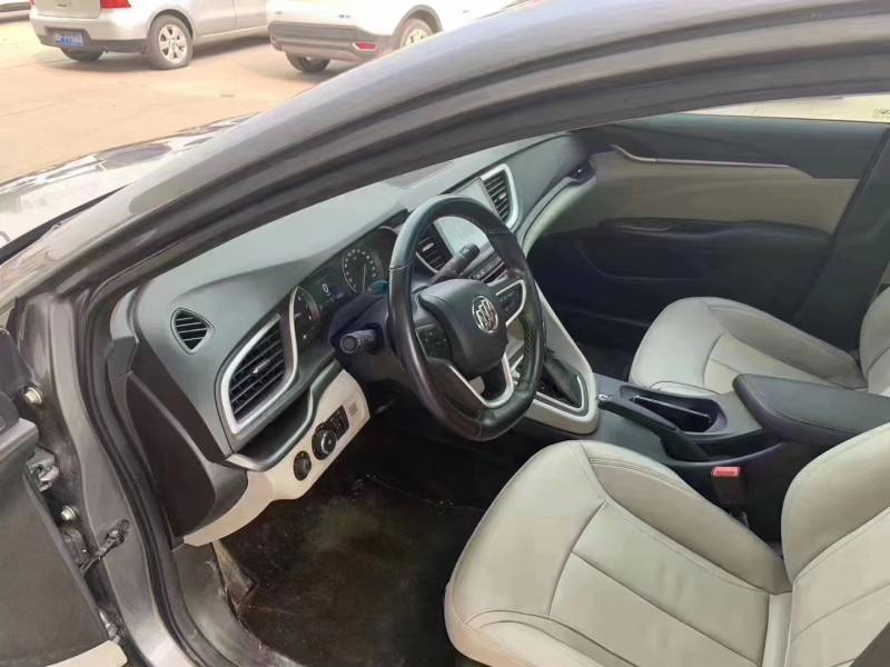 保定18年别克英朗GT7