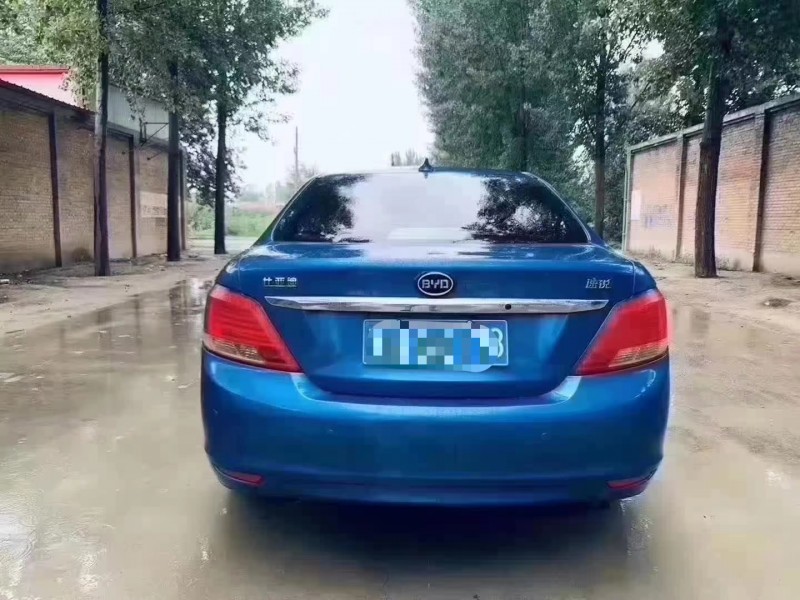 保定13年比亚迪比亚迪G65
