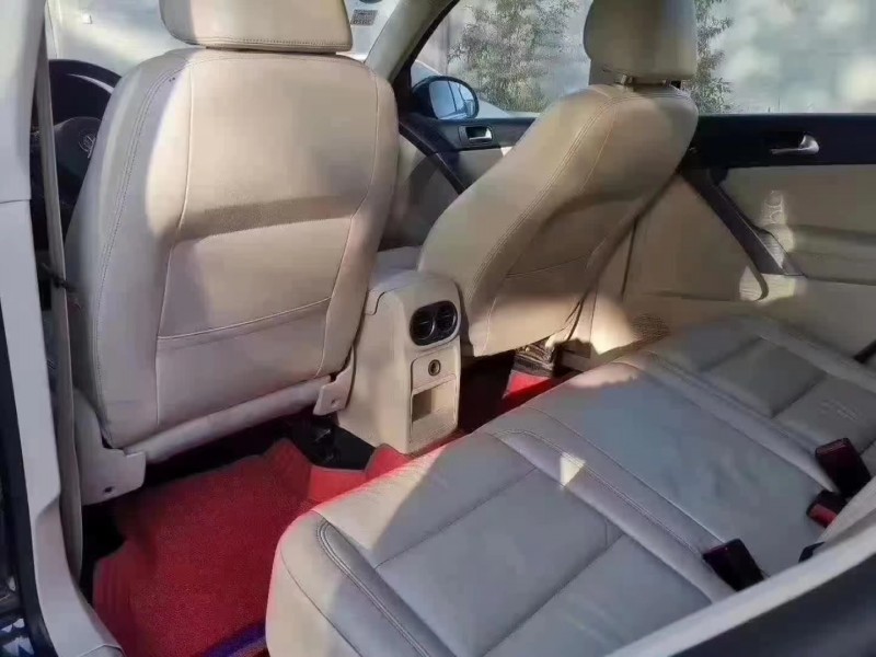 保定10年大众途观7