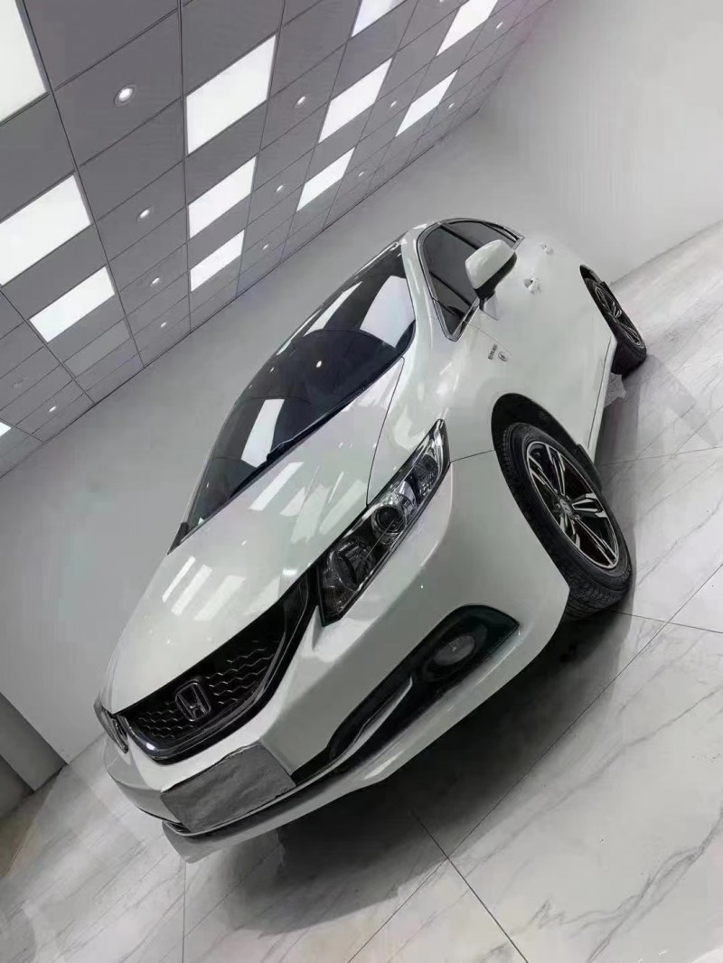 成都16年本田思域2