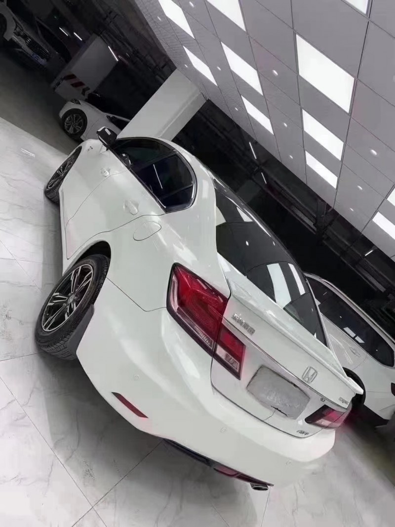 成都16年本田思域6