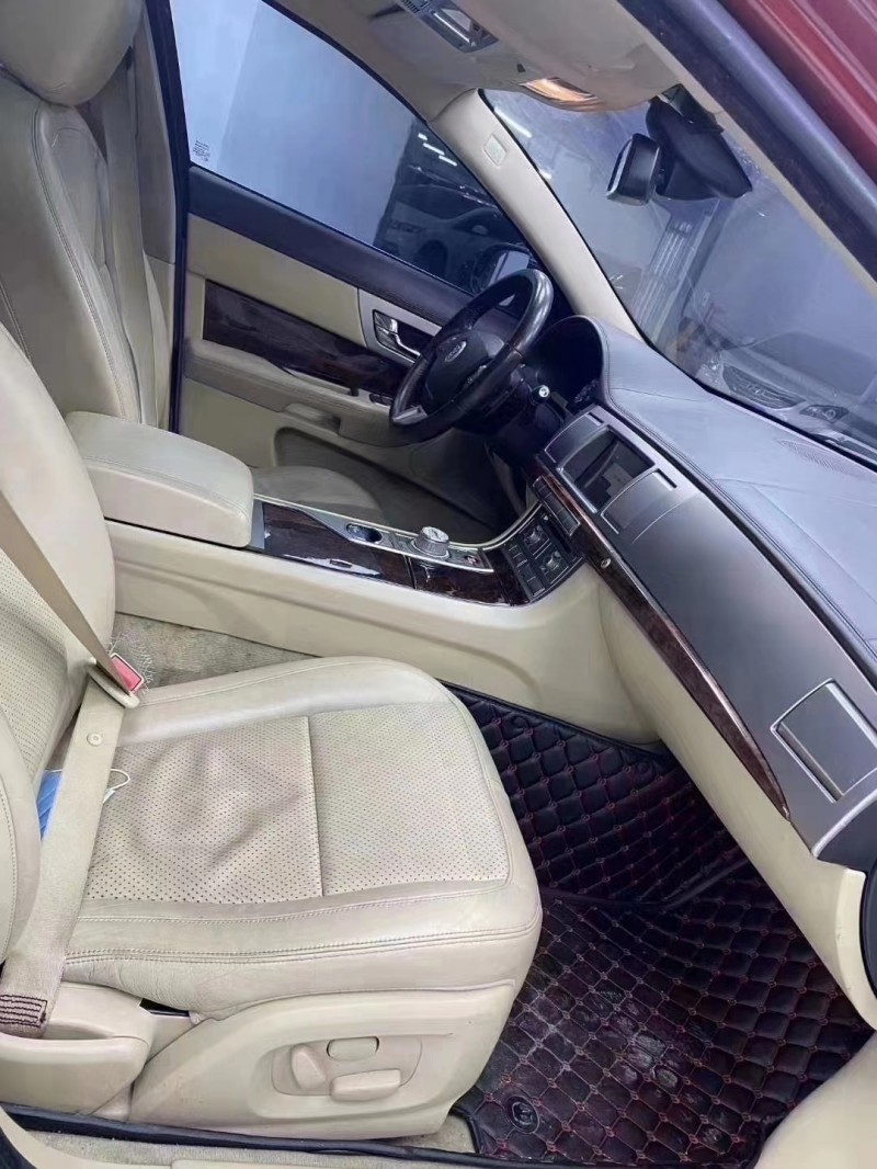 成都12年捷豹XF8