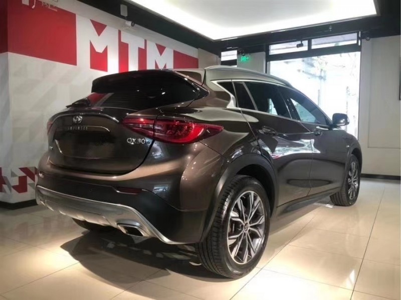 太原18年英菲尼迪QX304