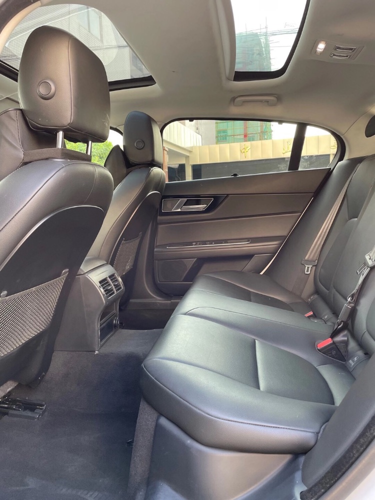 中山19年捷豹XE3