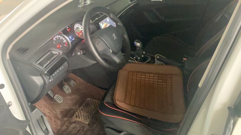 北京17年标致4082