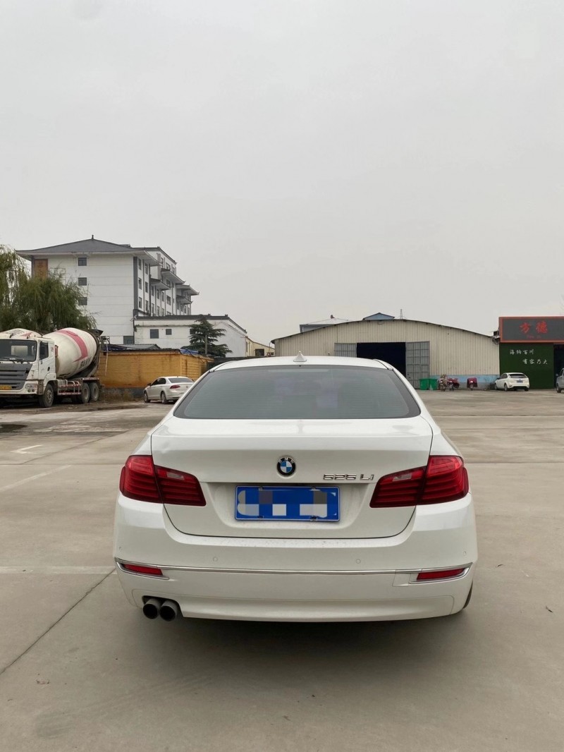 徐州13年宝马5系4