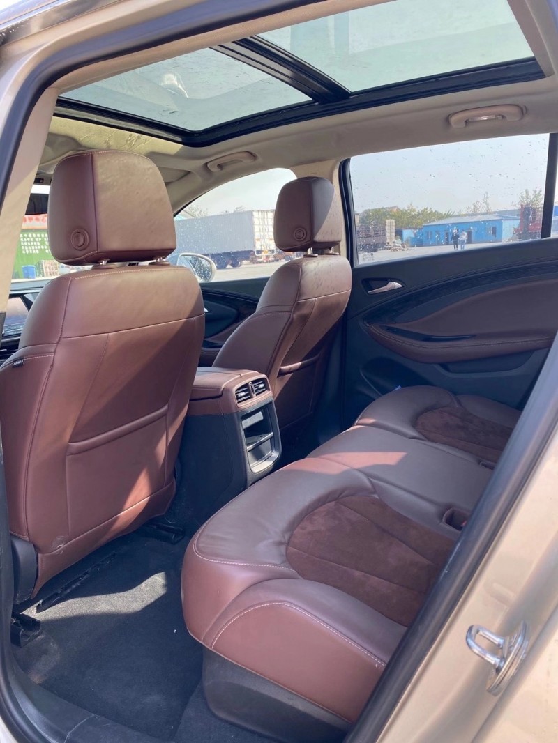 徐州16年别克昂科威2