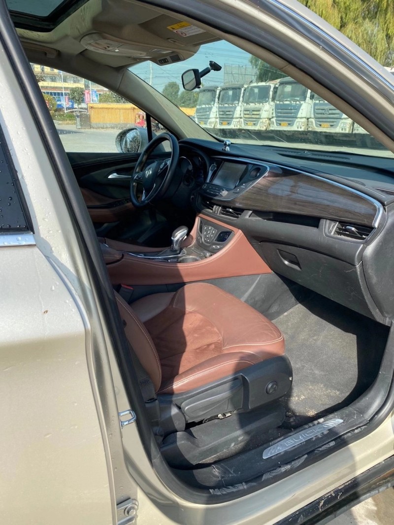 徐州16年别克昂科威1