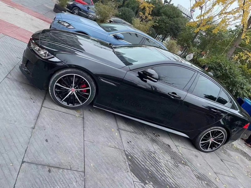 成都17年捷豹XE2