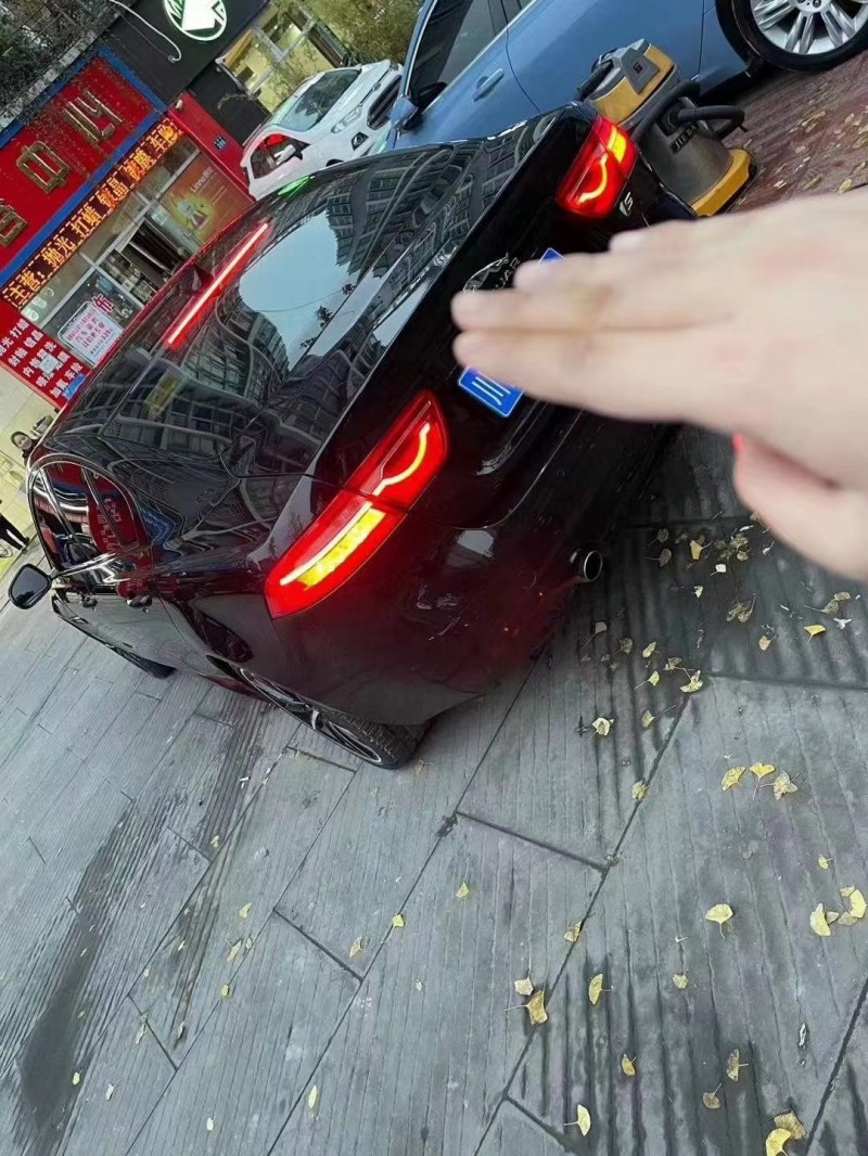 成都17年捷豹XE3