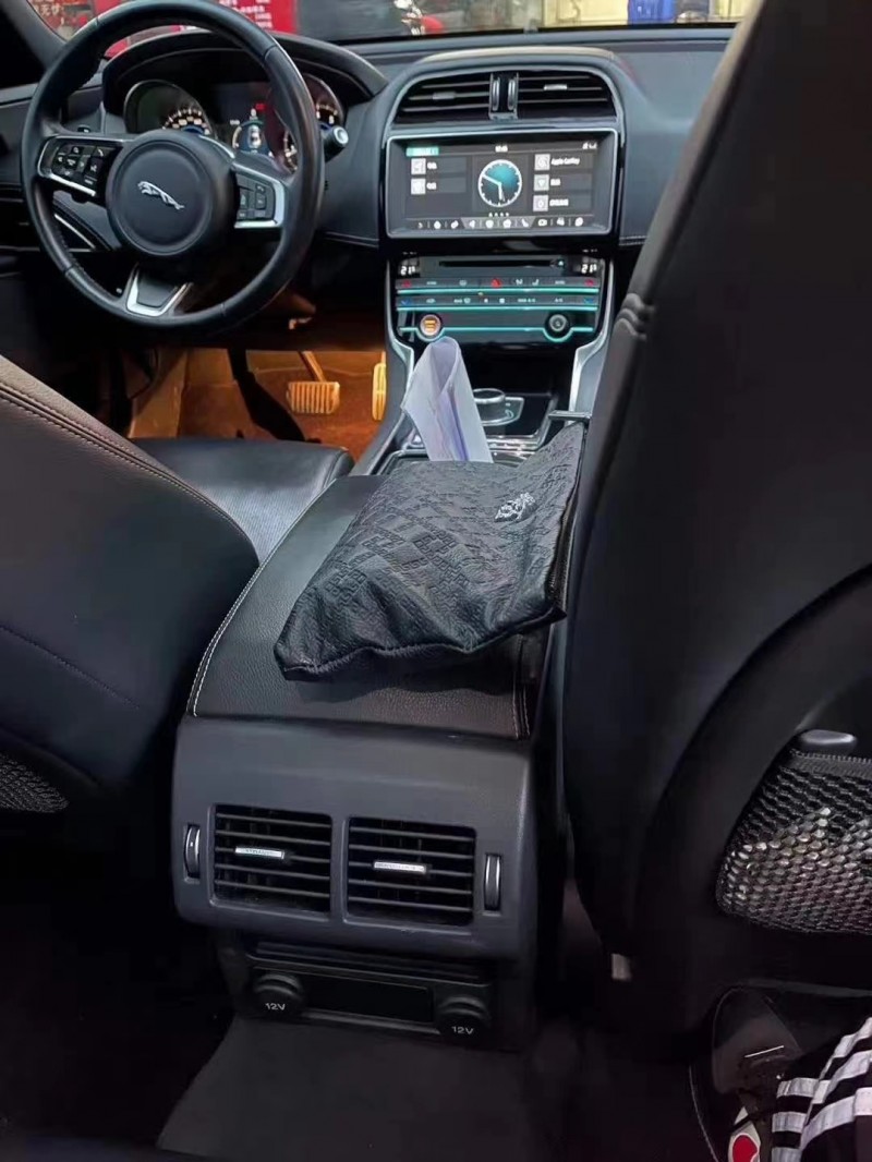 成都17年捷豹XE4