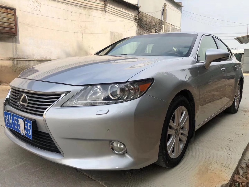 江门13年雷克萨斯ES2