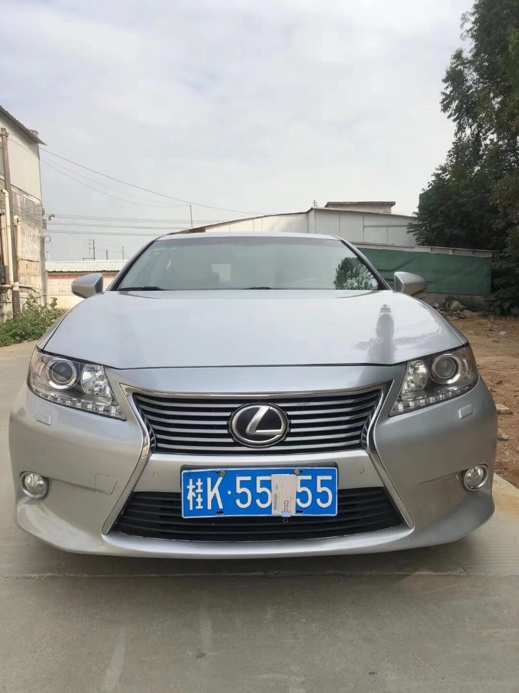 江门13年雷克萨斯ES1