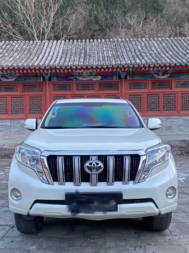 烟台17年丰田普拉多1