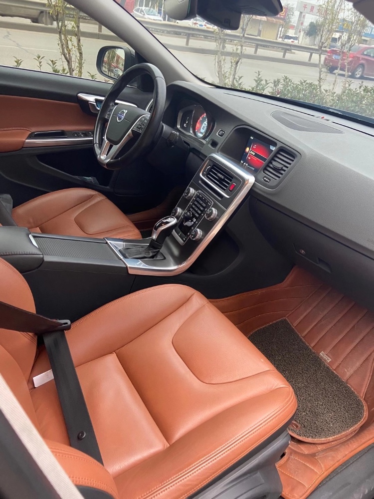 烟台15年沃尔沃S60L7