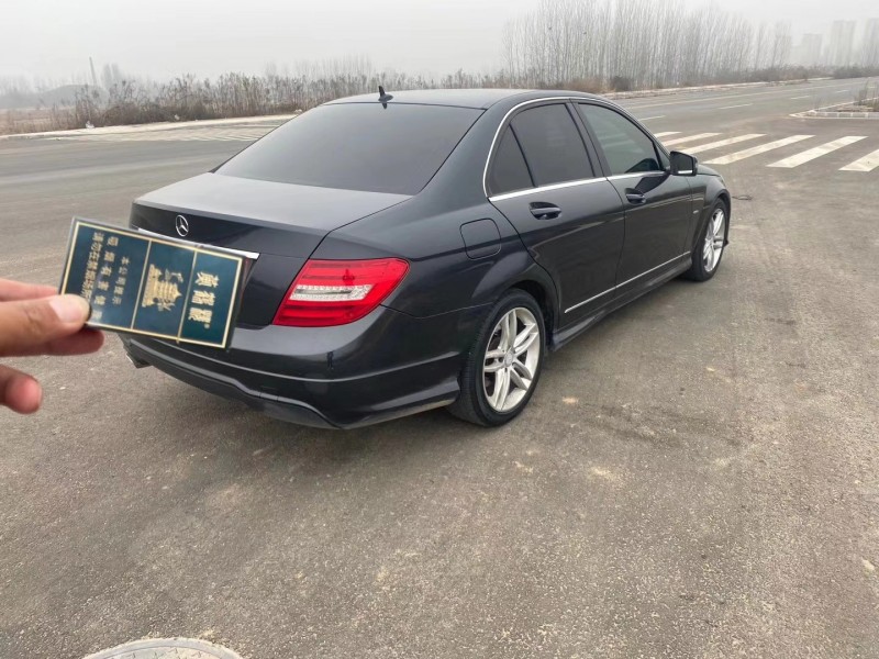 北京14年奔驰C6