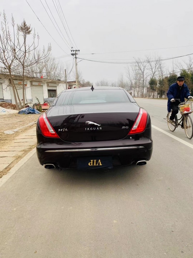 淄博13年捷豹XJ6