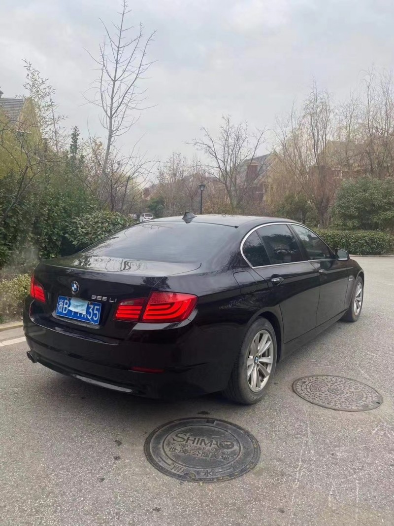 青岛10年宝马5系2