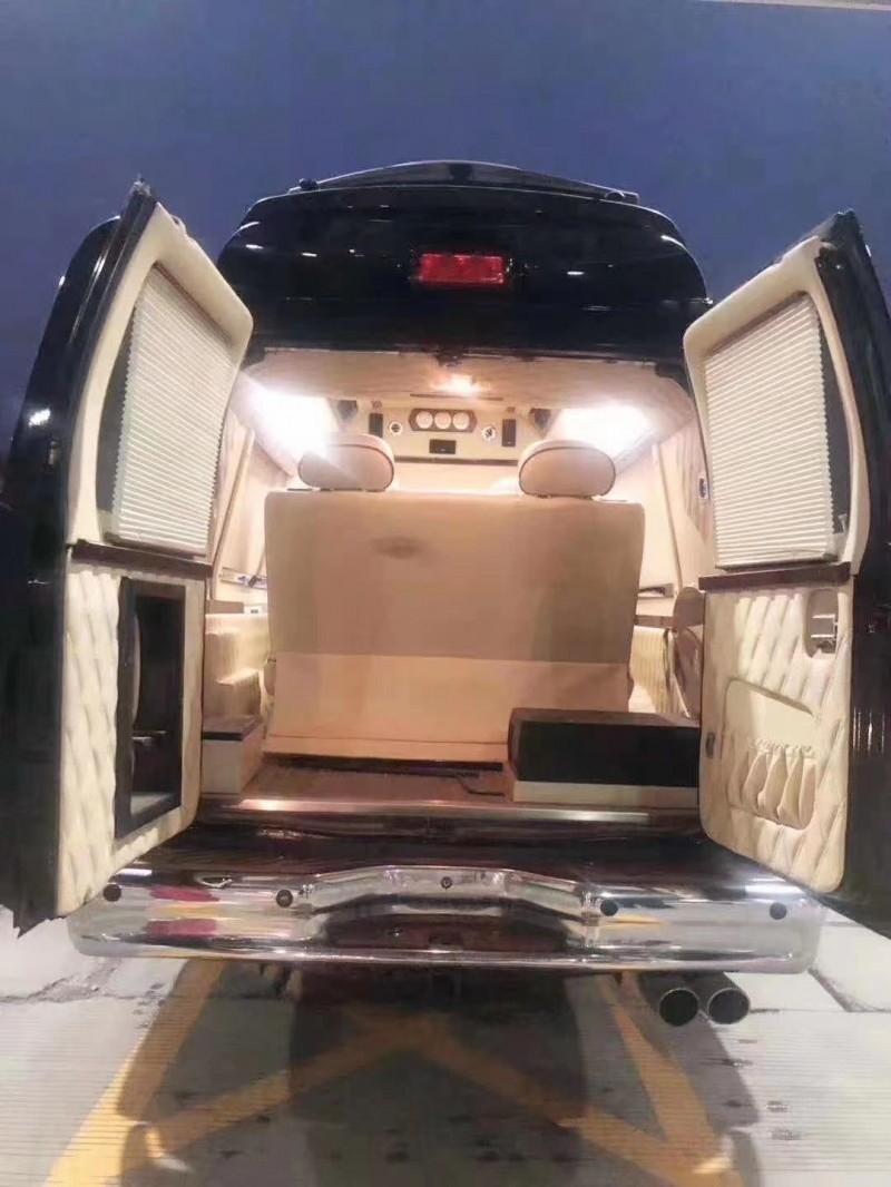 济宁14年福特E3502