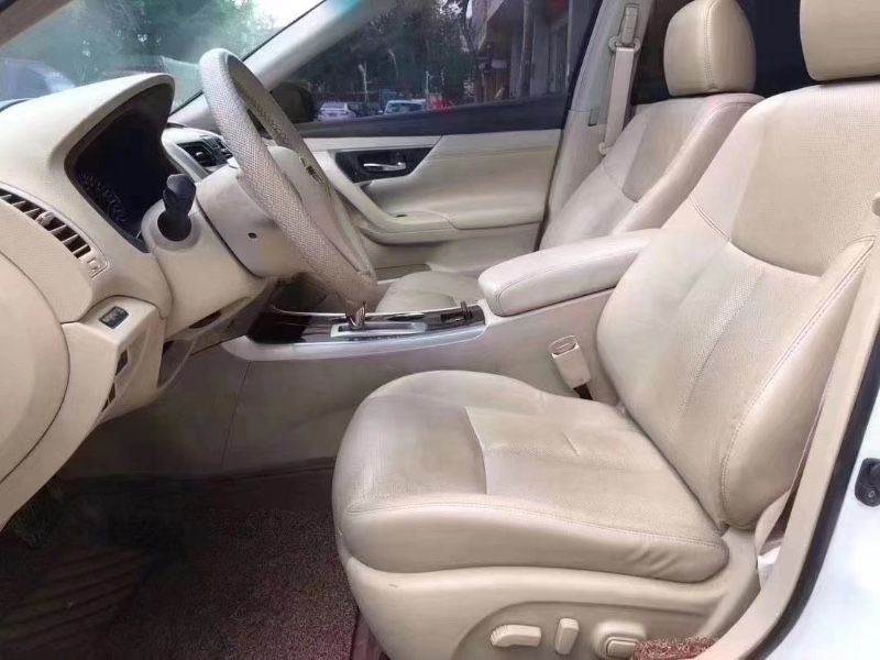 广州15年日产天籁6