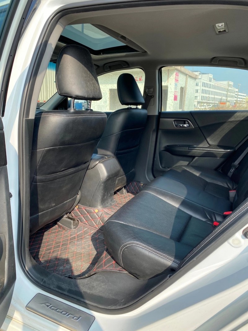 广州16年本田雅阁6