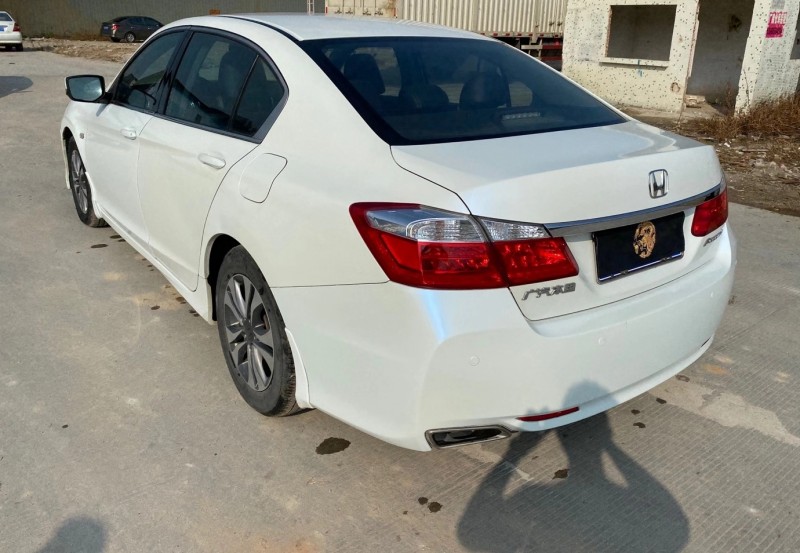 广州16年本田雅阁7