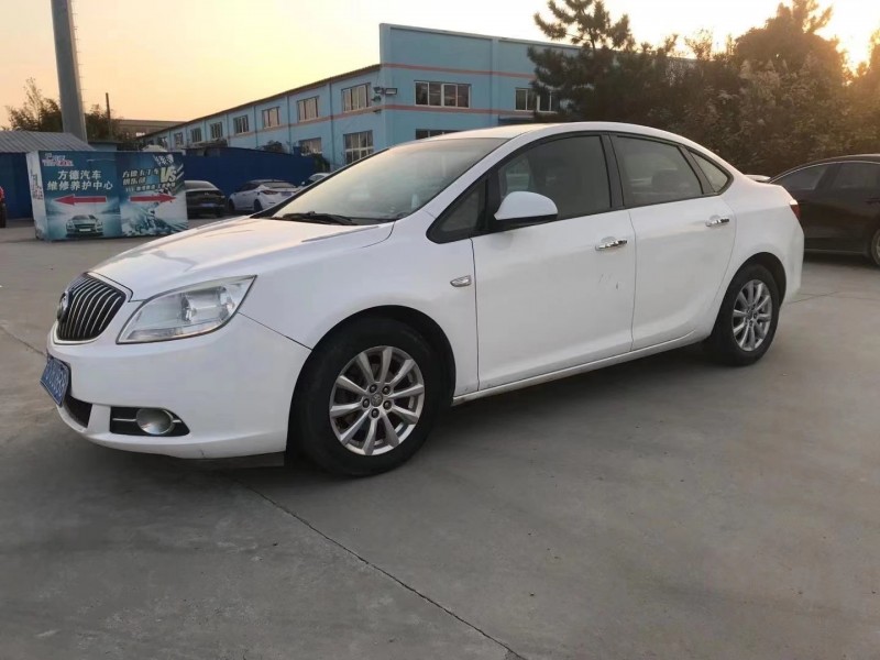 徐州13年别克英朗GT7