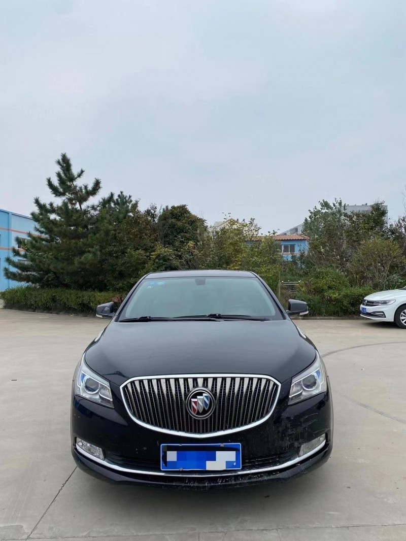 徐州15年别克君越9