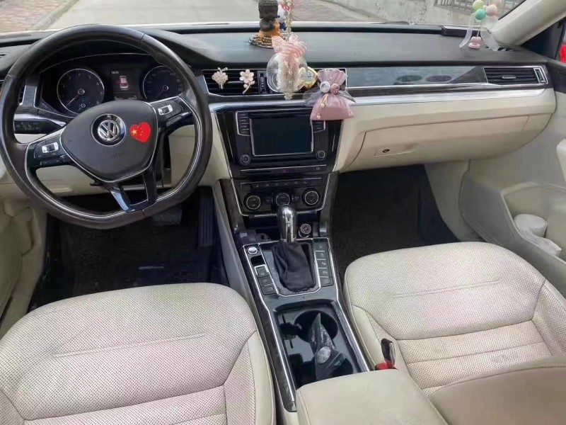 北京18年大众帕萨特8