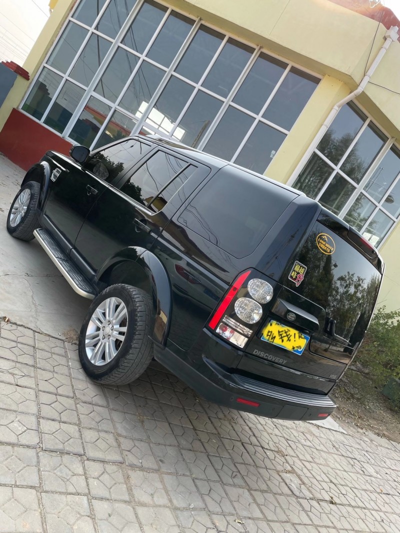 邢台15年路虎发现43