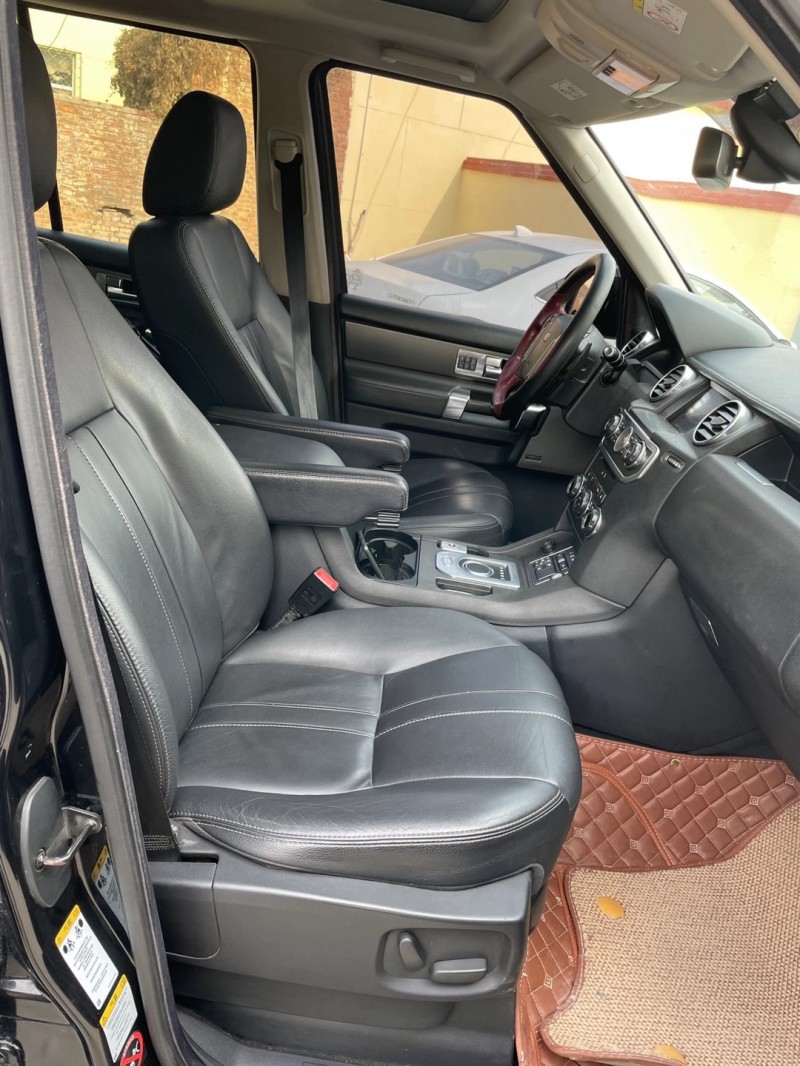 邢台15年路虎发现47