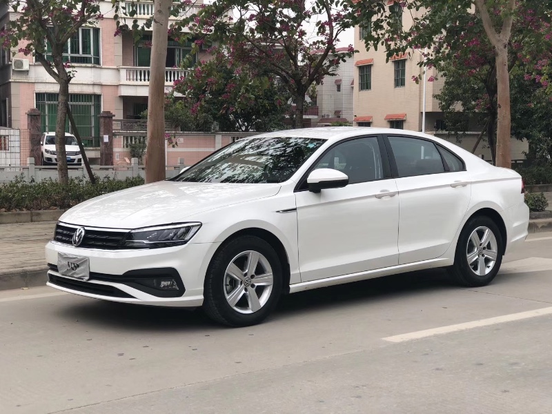 中山20年大众凌渡8