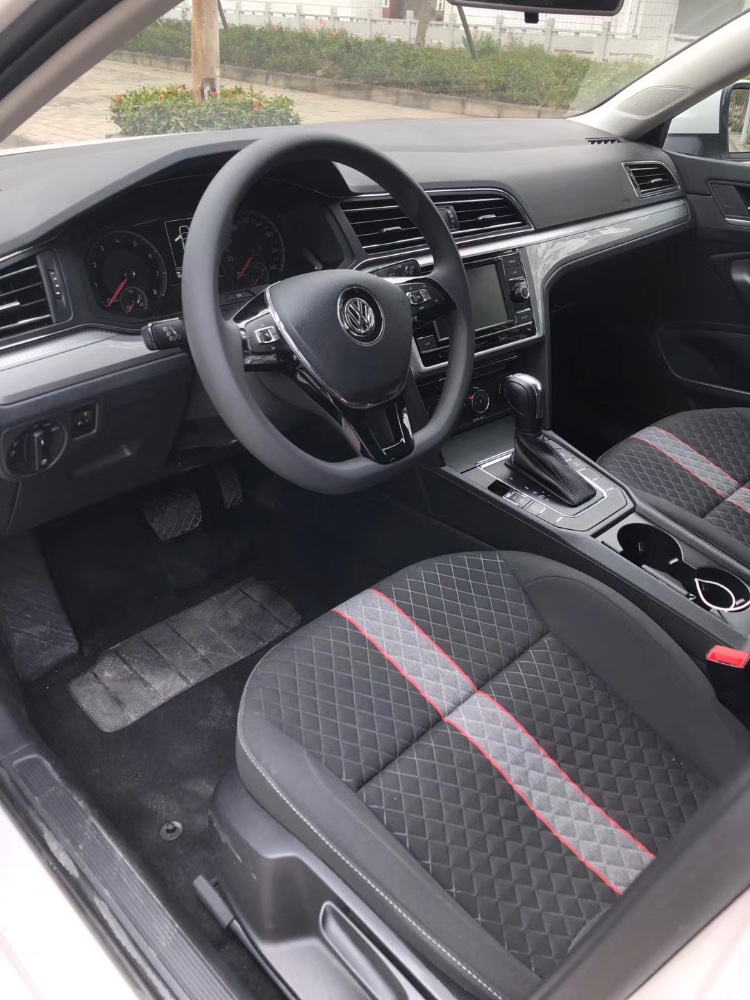 中山20年大众凌渡2