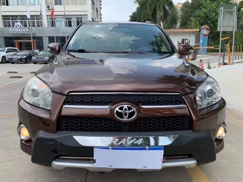 泉州12年豐田RAV46